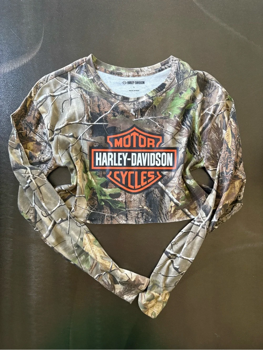 Harley-Davidson Camo Cropped Long Sleeve Top with Orange Logo - Picture 2 of 3